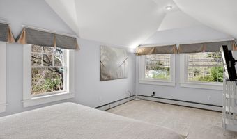 69 County Rd, Bourne, MA 02532