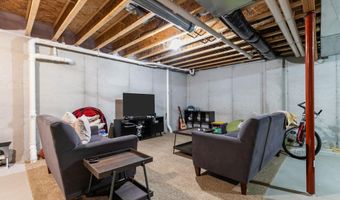 346 ALBERT Way, Appleton, WI 54915