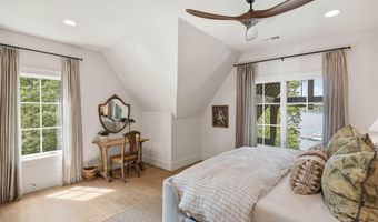 37 Holly Ln, Alexander City, AL 35010