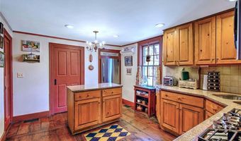 324 Pleasant St, East Providence, RI 02916