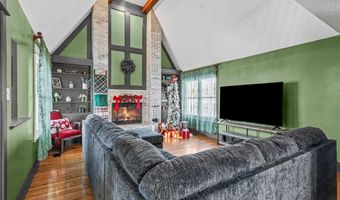 6115 Terri Lynn Dr, Affton, MO 63123