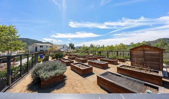 35164 Grove Trl, Fallbrook, CA 92028