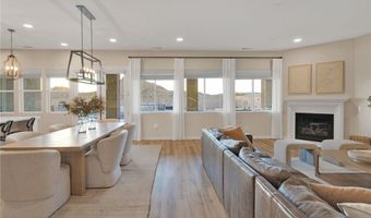 17066 Takipi Rd, Apple Valley, CA 92307