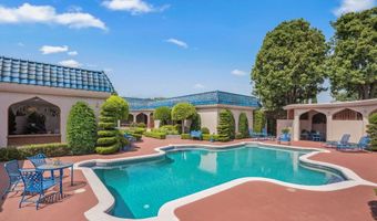 2250 Montecito Dr, San Marino, CA 91108