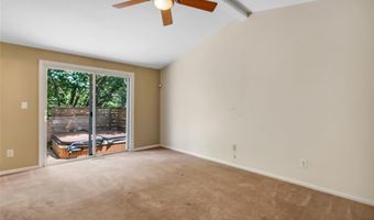 501 Echo Hill Ct, Ballwin, MO 63021