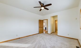 60 Cowboy Dr, Clark, WY 82435