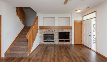 2815 Ashland Ct, Altoona, IA 50009