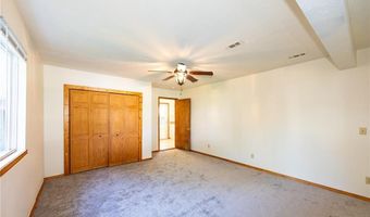 1000 Tater Black Rd, Bentonville, AR 72712
