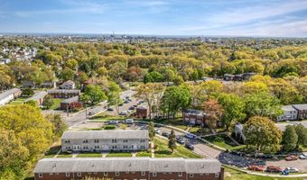 26 Karen Ct A, Bridgeport, CT 06606