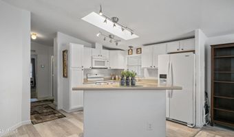 3355 S CORTEZ Rd 6, Apache Junction, AZ 85119