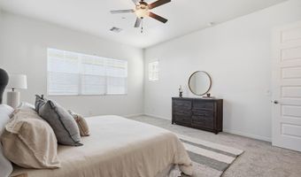 4044 E DAWSON Dr E, Chandler, AZ 85249