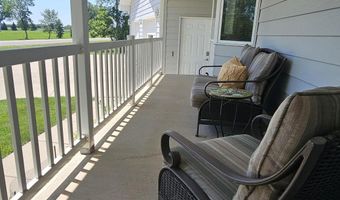 512 W Melgaard Rd, Aberdeen, SD 57401