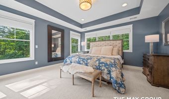 5354 Pinnacle Point Dr NE, Ada, MI 49301