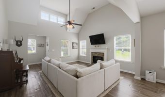 176 SHELBY FARMS Dr, Alabaster, AL 35007