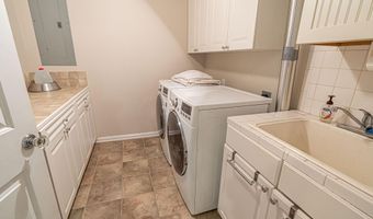 16020 Mendota Rd, Abingdon, VA 24210