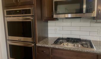 5099 151st St W, Apple Valley, MN 55124