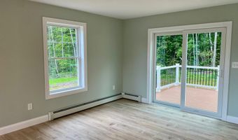 47 Woodbrey Ln, Standish, ME 04084