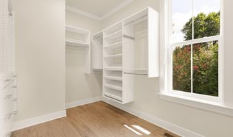 9313 LINDEN Ave, Bethesda, MD 20814