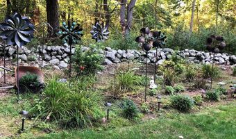 16 Chestnut St, Acton, MA 01720