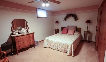 31586 R Ave, Adel, IA 50003