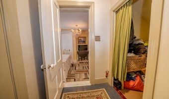 18 Waldo Ave, Belfast, ME 04915