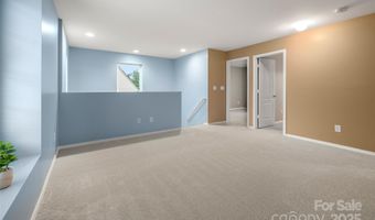 5407 Fenway Dr, Charlotte, NC 28273