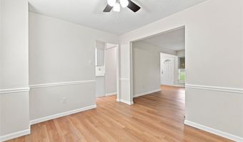 13322 Hiddendale Ln, Ballwin, MO 63021