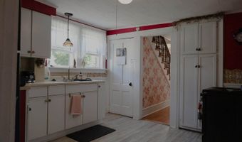 42 Thirteenth St, Bangor, ME 04401