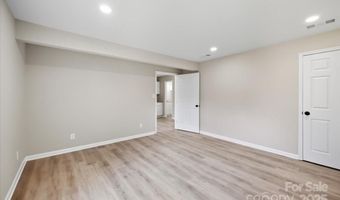 5101 Monroe Rd, Charlotte, NC 28205