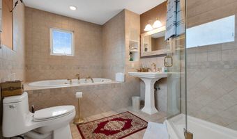 59 Top Sail Ct, Bayville, NJ 08721