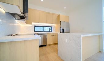 616 N Mariposa Ave, Los Angeles, CA 90004