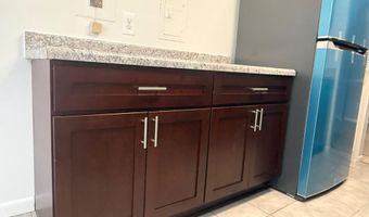 3300 WOODBURN VILLAGE Dr 23, Annandale, VA 22003