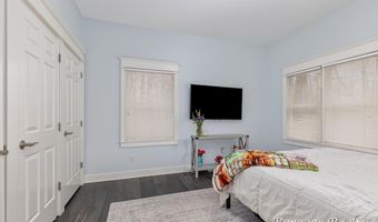 8790 Laurel Ridge Dr SE, Alto, MI 49302