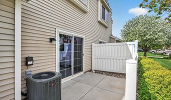 15822 Fleet Trl, Apple Valley, MN 55124