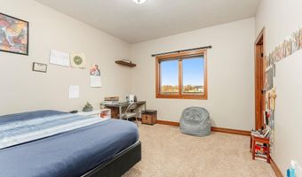 435 N Chestnut Blvd, Brandon, SD 57005