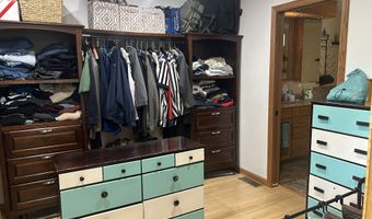 605 1st Ave, Bison, SD 57620