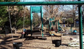 1243 N VERMONT St, Arlington, VA 22201