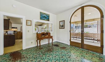 10730 W End Rd, Arcata, CA 95521