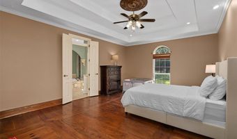 210 Butler Hill Rd, Benton, LA 71006