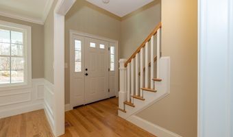 55 Richardson St, Billerica, MA 01821