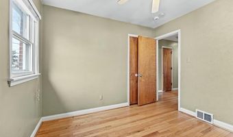 15629 Oceana Ave, Allen Park, MI 48101