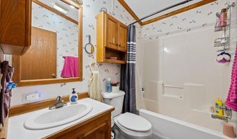 18860 Garnet Ln, Belle Fourche, SD 57717