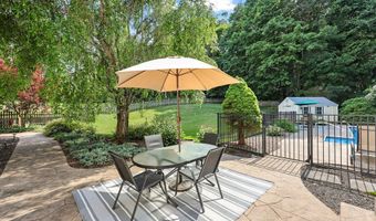 209 Lancaster Way, Cheshire, CT 06410