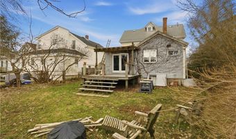51 Warner St, Newport, RI 02840