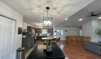 310 Arlington Dr, Batesville, IN 47006