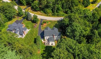 53 Essex Rd, Bedford, NH 03110