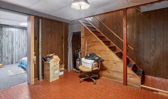 908 Cram Ln, Albion, MI 49224