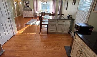 15 Farnam Hl, Bethel, CT 06801