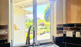 17174 OCEAN PARK Ct, Brookings, OR 97415