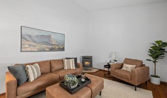 309 SIOUX Dr, Cheyenne, WY 82009